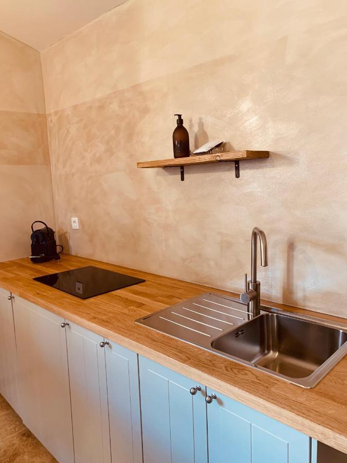 Bed and Breakfast Le Vieux Portail Saint-Saturnin-d'Apt Exterior foto